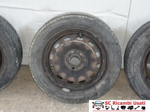 Cerchi In Ferro R15 Ford Fiesta Mk6 - 32888 - Foto 4