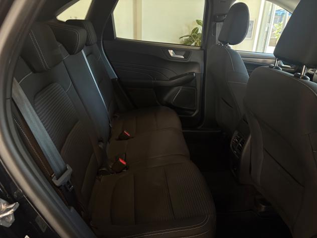 Ford Kuga 1.5 EcoBlue 120 CV aut. 2WD ST-Line X - Foto 7