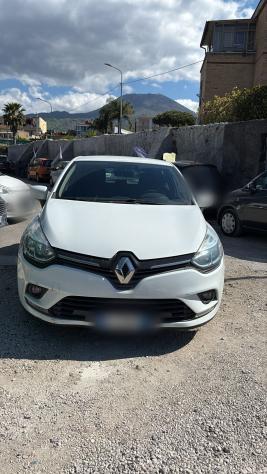 Renault Clio 1.5 dCi 8V 75 CV 5 porte Intense 2018 USATO