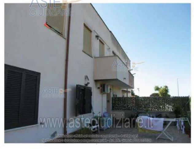 IMMOBILI-IMMOBILE RESIDENZIALE-Via Nepi n. 1 - Foto 3