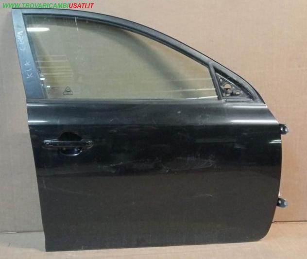 PORTA ANT.D. NERO MET. C/ALZ. E SERR. 999-U65525 Carrozzeria  Lamierati esterni  Porte  Porta ant. dx. KIA - CEED 5 porte - 01-01-2007 - 01-08-2009, K
