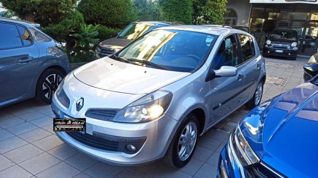 RENAULT - Clio - 1.5 dCi 85 CV 5p. Le Iene - Foto 2
