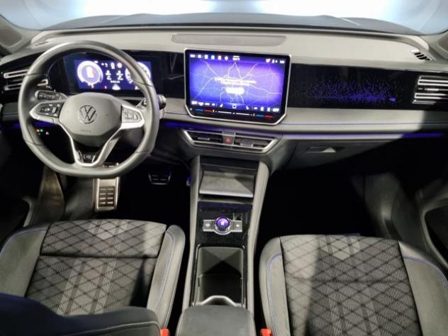 VOLKSWAGEN Tiguan 2.0 TDI 150 CV DSG R-Line rif. 23980332 - Foto 6