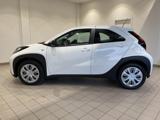 Toyota Aygo X 1.0B (72 CV) Active - Foto 5