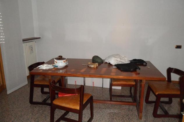 Biassono, capannone 750mq con area esterna. - Foto 4
