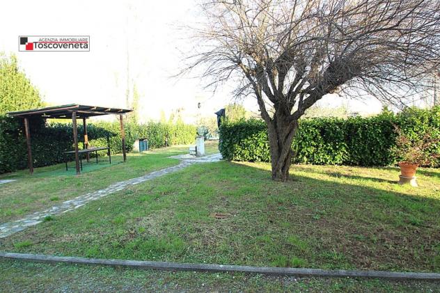 Casa semindipendente in vendita a Montuolo - Lucca 200 mq Rif: 1391126