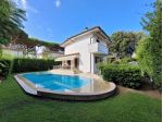 Villa in vendita a Marina di Pietrasanta - Pietrasanta 130 mq  Rif: 1171207