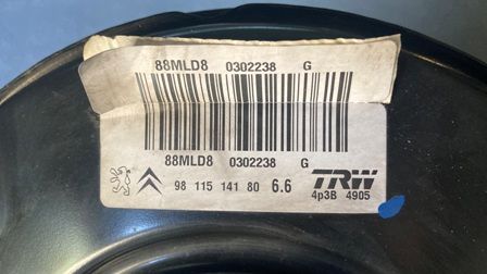 Servofreno Peugeot 2008 1.6HDI del 2016 (9811514180) - Foto 3