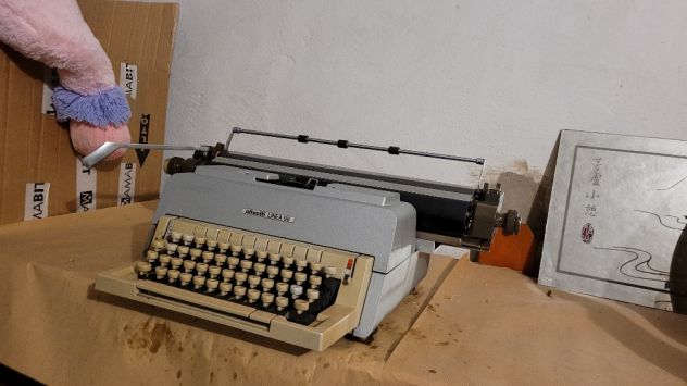 Macchina Da Scrivere Olivetti Linea 98 Collezione VIntage - Foto 2