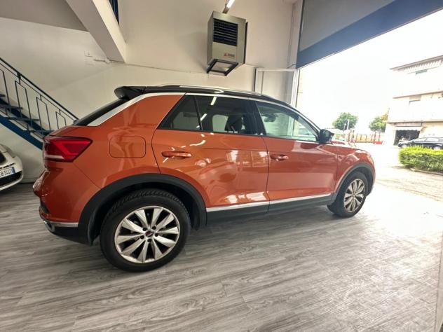 Volkswagen T-Roc 1.5 tsi Style dsg - Foto 7