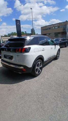PEUGEOT 3008 BlueHDi 120 S&S GT Line rif. 24091783 - Foto 4