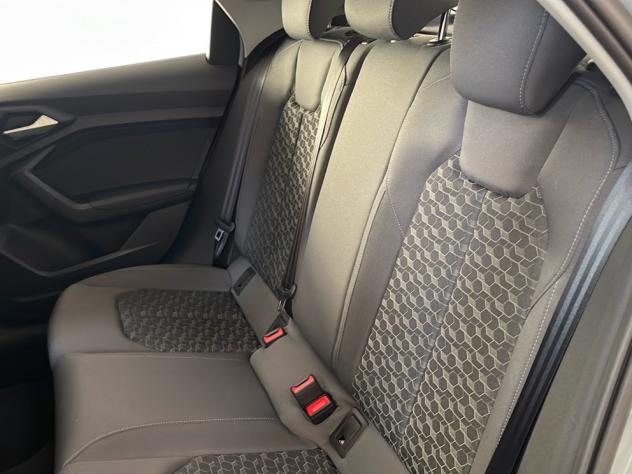 Audi A1 Sportback 30 TFSI S tronic S line *Grigio freccia - Foto 9