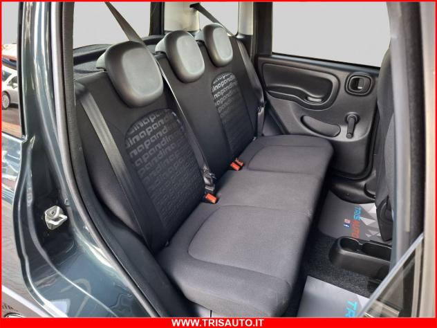 FIAT Panda 1.0 Hybrid Pandina NEOPATENTATI - Foto 10