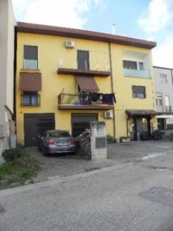 Immobile in asta di 206 m² con più di 5 locali in vendita a Atella - Foto 2