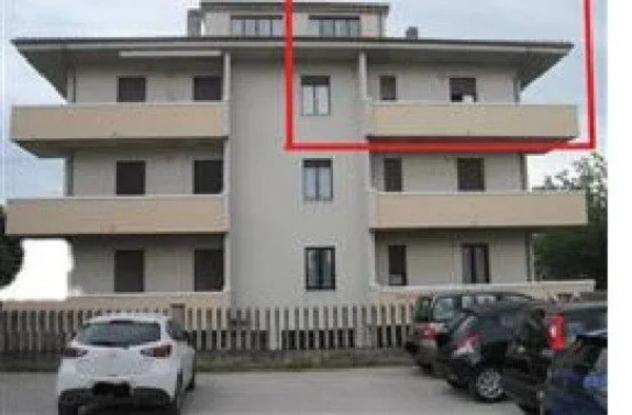 Immobile in asta di 118 m² con più di 5 locali e box auto in vendita a Mondolfo - Foto 5