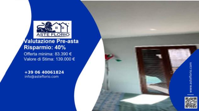 Immobile in asta di 137 m², box auto in vendita a Montoro