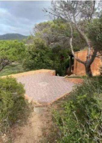 Immobile in asta di 231 m² con più di 5 locali in vendita a Trinità d'Agultu e Vignola - Foto 3