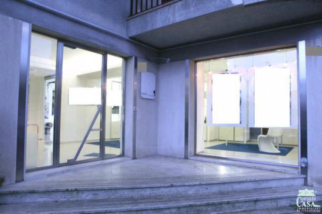 Locale commerciale a Ragusa