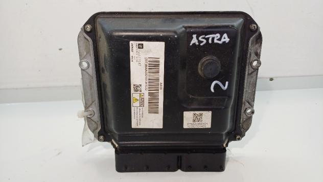 CENTRALINA MOTORE OPEL Astra J 55577647/MB275800-8884 A17DTJ diesel 1686 (09)