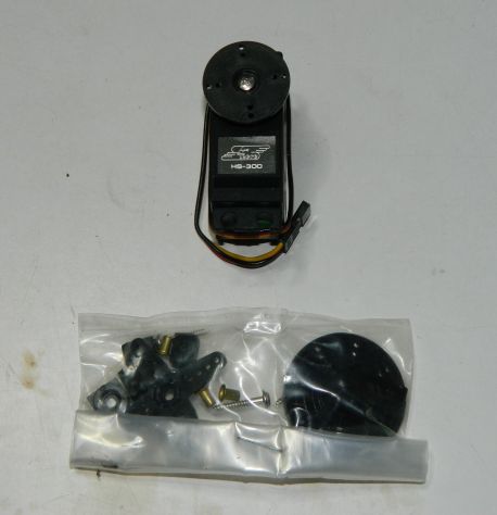 Servo SuperTigre HS-300