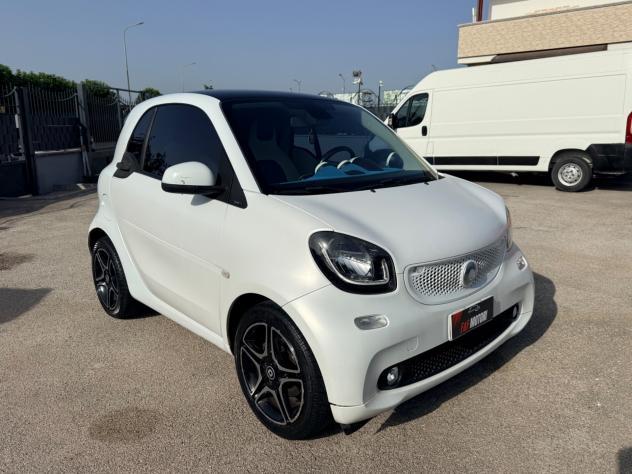 Smart ForTwo 70 1.0 Automatico Proxy 2015 - Foto 2