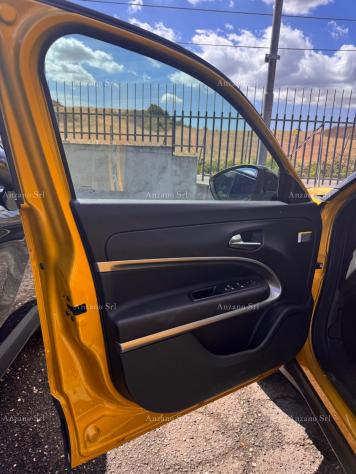 Jeep Avenger 1.2 turbo Summit fwd 100cv - Foto 9