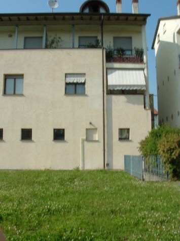 porzione di casa Villa Romano mq 150 Euro 1 - Foto 2