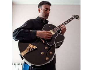Corsi e lezioni di chitarra