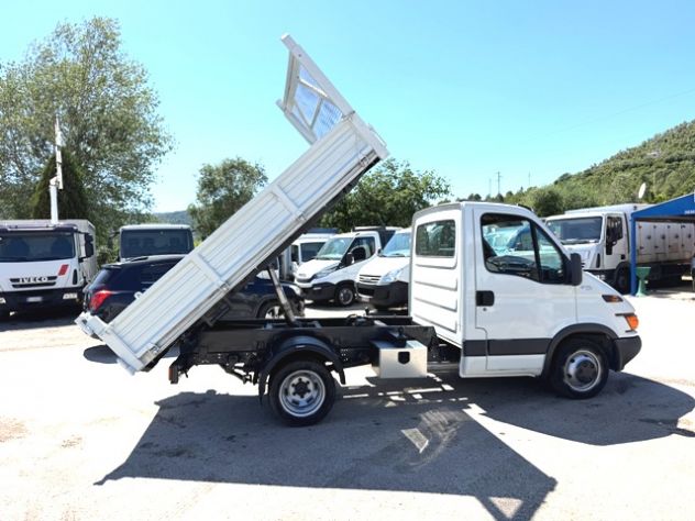camion iveco daily 35c12 ribaltabile - Foto 7