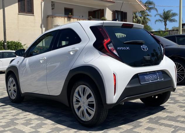 Toyota Aygo X 1.0 72CV - Foto 6