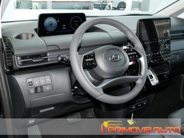 HYUNDAI Staria 2.2 MT 4WD 9 posti rif. 19271575 - Foto 2