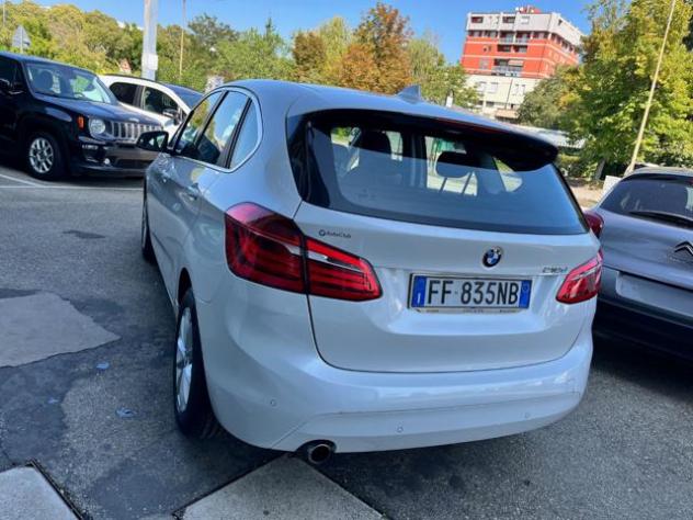 BMW 218 d Active Tourer Luxury Aut. 150CV rif. 24079083 - Foto 6