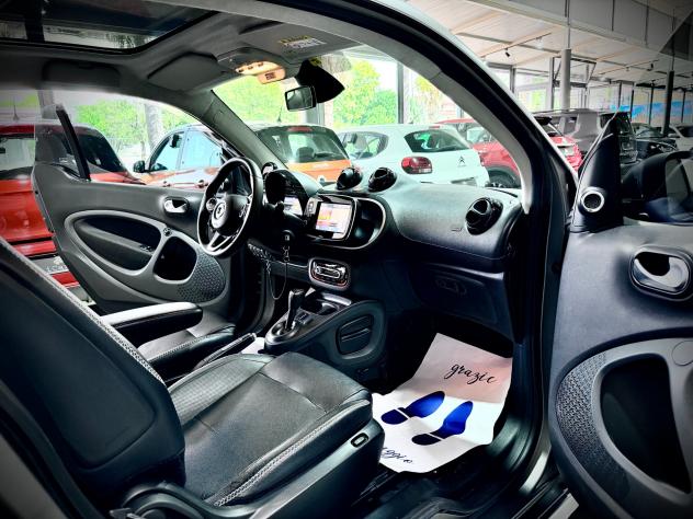Smart Fortwo 0.9 109CV Twinamic Brabus Xclusive - Foto 10