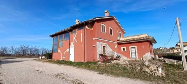 Immobile in asta di 408 m² in vendita a Mosciano Sant'Angelo - Foto 2