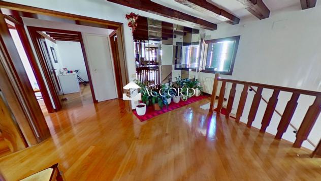 APPARTAMENTO di 4 vani e di 170 mq (VENEZIA) rif. MM703_4 - Foto 15