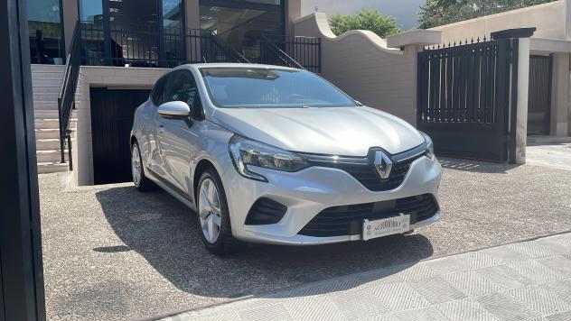 Renault Clio 1.6 E-Tech Full Hybrid 140 CV Automatica - Foto 4
