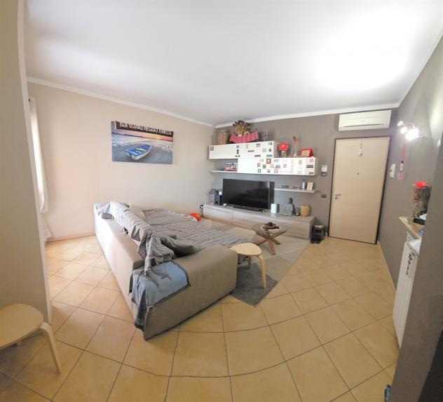Appartamento in villa con ingresso indipendente in elegante residence - Foto 2