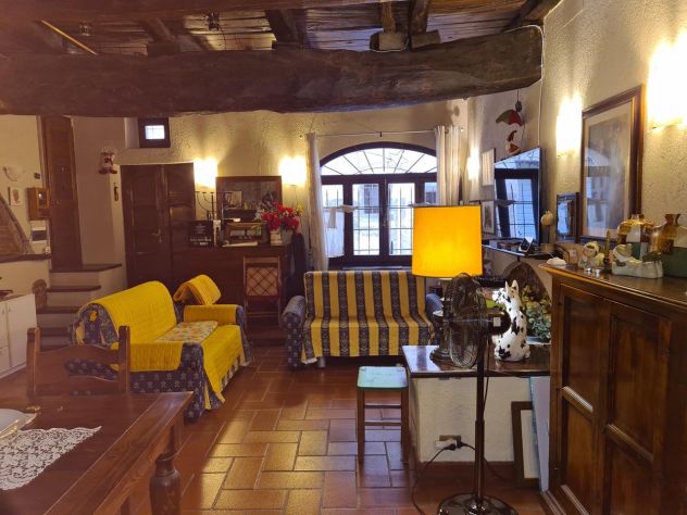 APPARTAMENTO DI CHARME NEL CENTRO STORICO DI SPOLETO - Foto 2