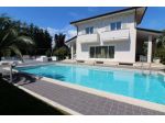 Villa con piscina a Forte dei Marmi LU