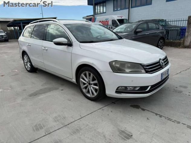 VOLKSWAGEN Passat Variant Passat VI Variant 2.0 tdi Highline 4motion 170cv E rif. 24117123 - Foto 3