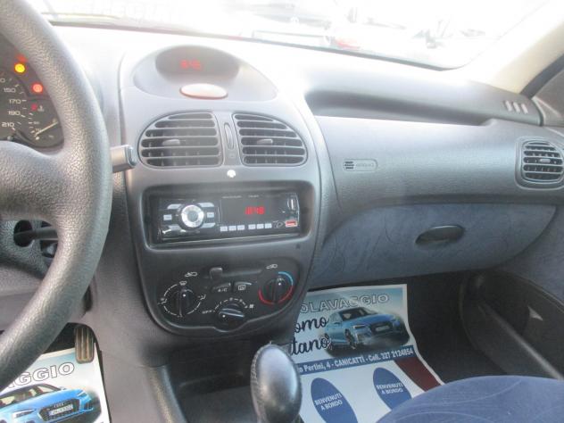 Peugeot 206 1.1 5p. 2001 - Foto 9