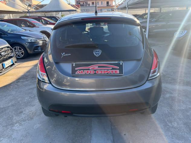 Lancia Ypsilon 1.2 69 CV 5 porte GPL Ecochic Gold - Foto 5