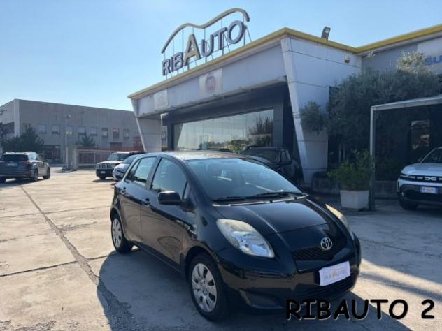 TOYOTA Yaris 1.0 5 porte Sol rif. 24204321 - Foto 8