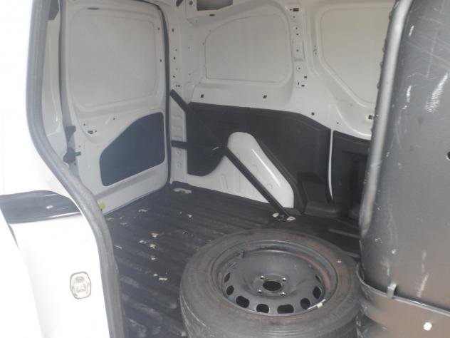 Peugeot Partner furgone 4x4 3 posti - Foto 6