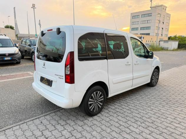 Peugeot Partner Tepee BlueHDi 100 ETG6 S&S Active - Foto 5
