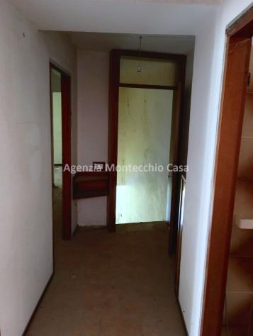Su bifamiliare porzione di casa da ristrutturare - Foto 5