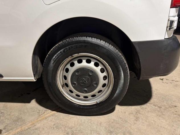 Toyota Proace 2.0D 122CV PL-TN Furgone Medium 4p.14q - Foto 9