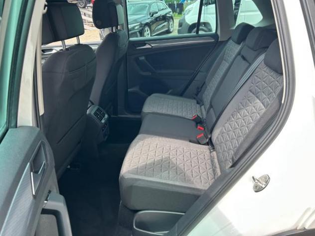 VOLKSWAGEN Tiguan 2.0 TDI 150 CV SCR DSG Life rif. 23799818 - Foto 6