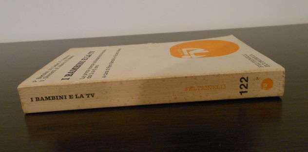 I BAMBINI E LA TV, AA.vv., FELTRINELLI 1976. - Foto 5