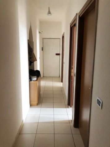 ampia stanza singola via desanctis zona cermenate 600 euro - Foto 2